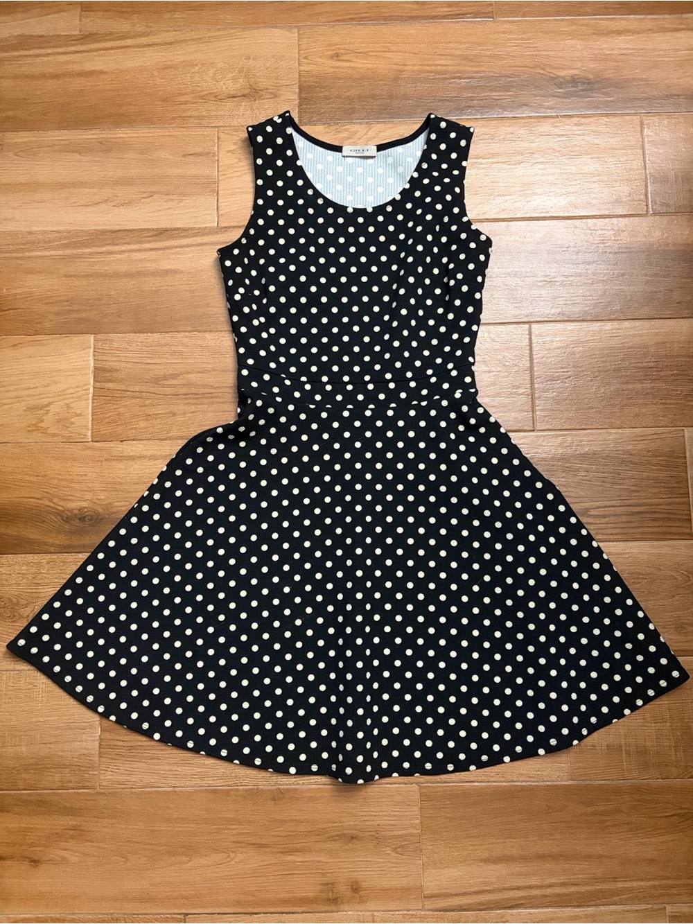 Women’s Small Gilli Sleeveless Polka Dot Dress